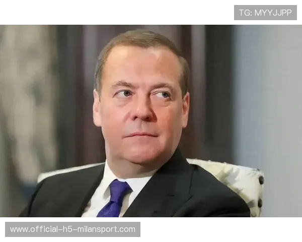 梅德韦杰夫又赢了，稳得可怕，梅德韦杰夫专访