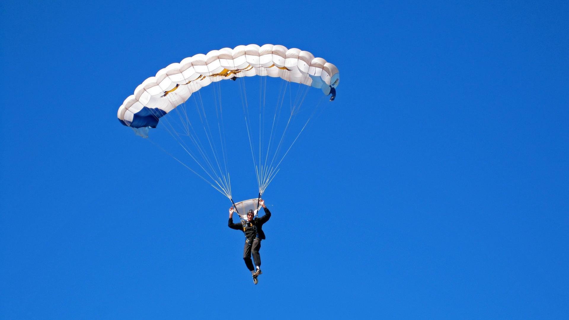 KPL现场观赛人数冲击世界纪录，电竞“票根经济”升温