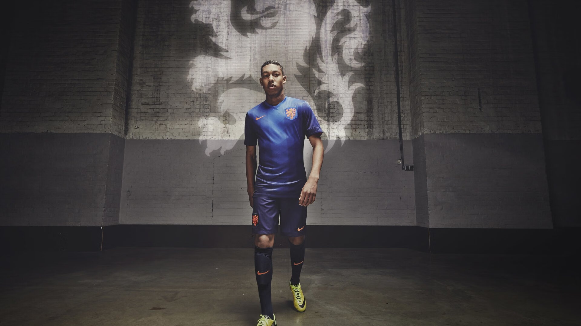 米兰体育app官网-电竞少年热血挑战极限排名，电竞少年壁纸